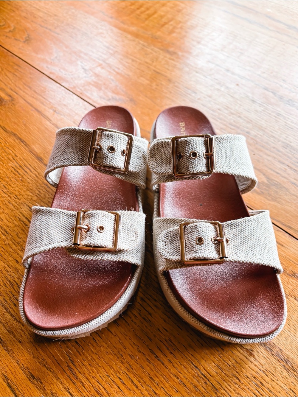 Bamboo sandals